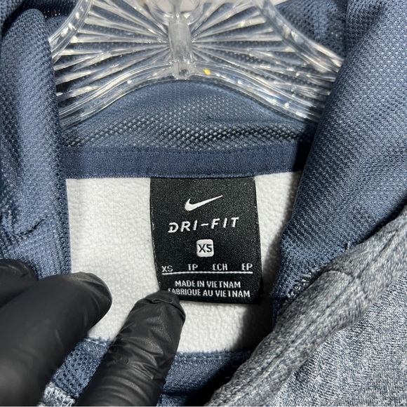 Nike Dri-Fit Just Do IT. Hoodie Women’s Gray/Pink Size XS - Picture 3 of 9